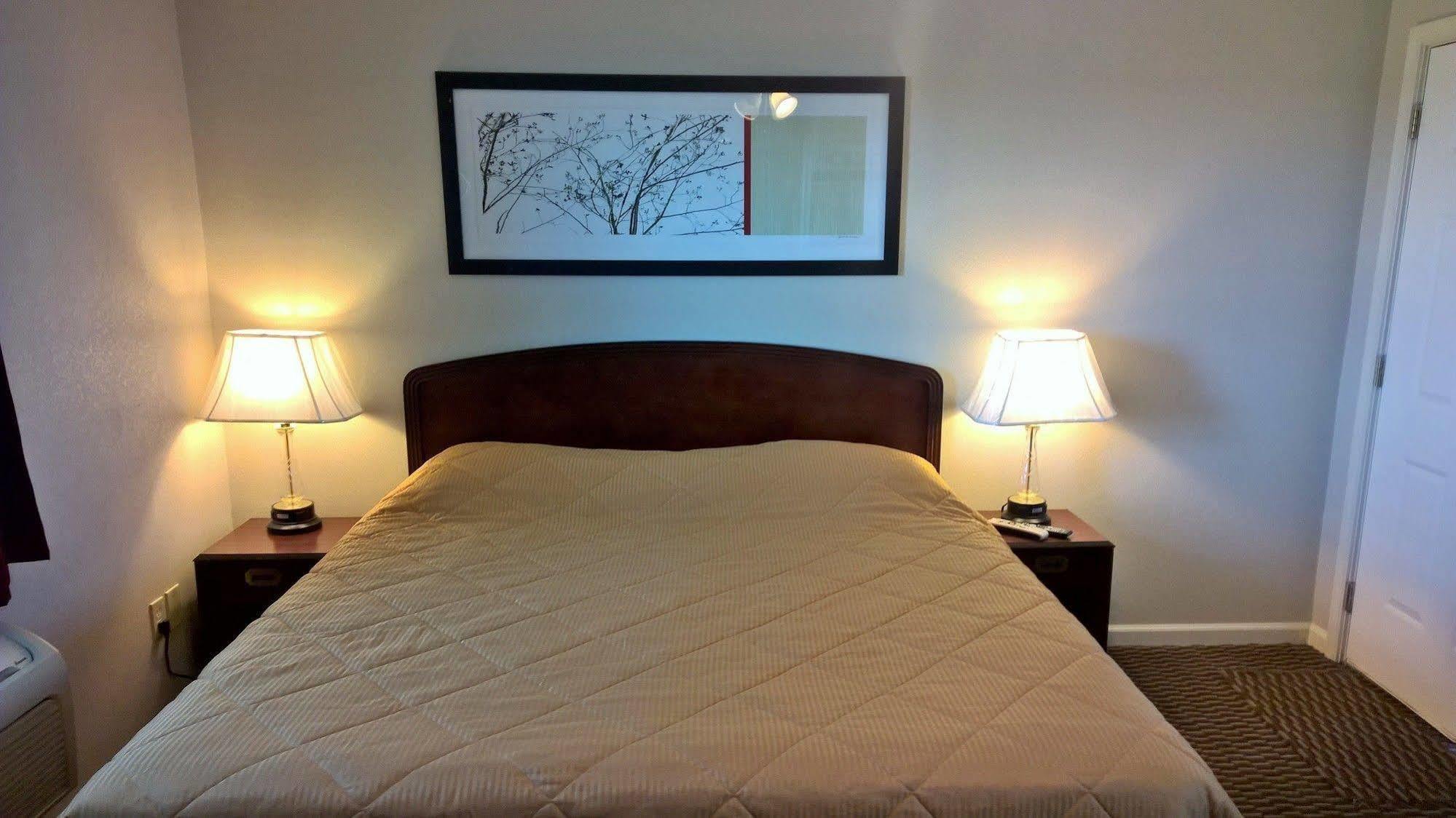 Classic Motel Higginsville Εξωτερικό φωτογραφία